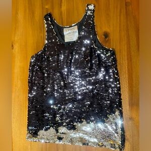 Urban Outfitters Upson Downes Black & Silver Sequin Tank Top
Size: Large